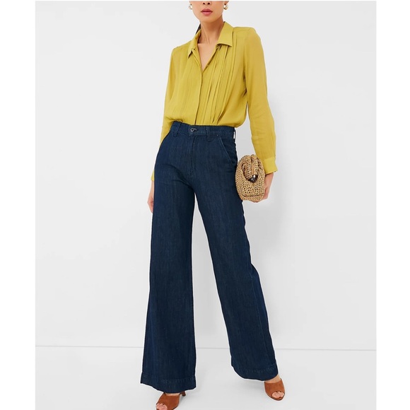 TUCKERNUCK Chartreuse Natalia Blouse - Picture 1 of 12